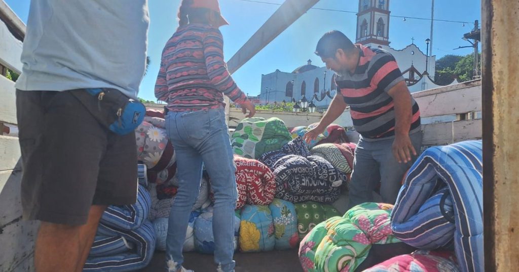 Ayuntamiento envía ayuda a familias de Poza Rica