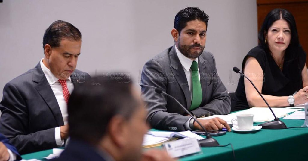 Exige Javier Herrera sanción a funcionarios responsables de derrame de hidrocarburos en río Pantepec Exige Javier Herrera sanción a funcionarios responsables de derrame de hidrocarburos en río Pantepec