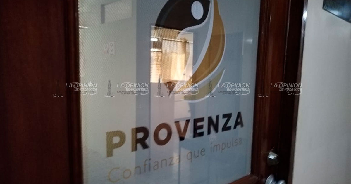 Denuncian fraude en la financiera PROVENZA; les quitan dinero y no les dan el crédito Denuncian fraude en la financiera PROVENZA; les quitan dinero y no les dan el crédito