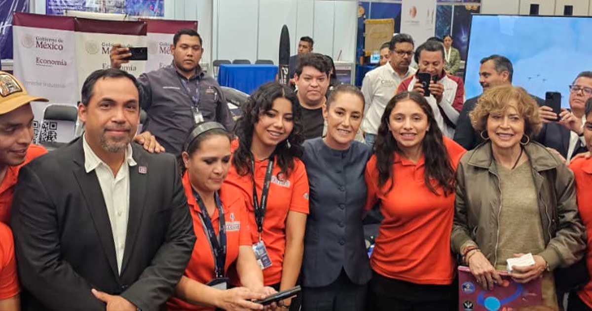 UVAC y Headline ayudan en trámites visado a estudiantes veracruzanos citados en la NASA