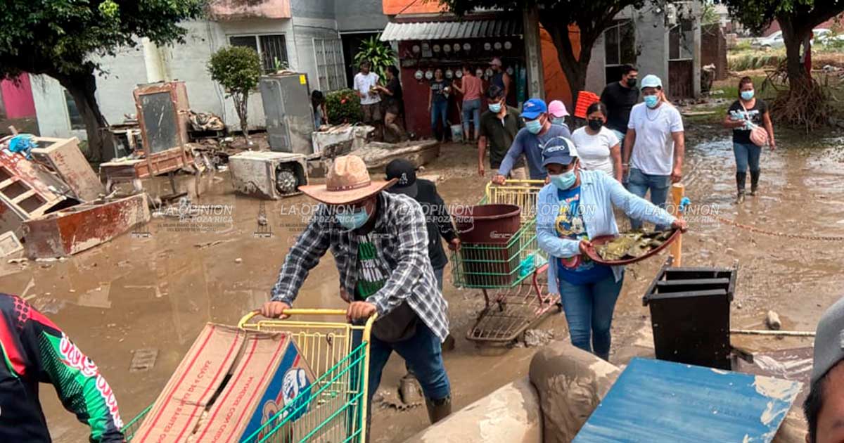 Advierten alto riesgo sanitario en zonas inundadas Advierten alto riesgo sanitario en zonas inundadas