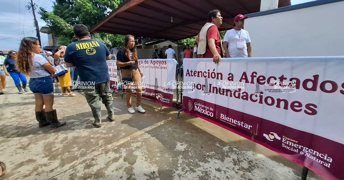 Inicia entrega de apoyo económico a damnificados Inicia entrega de apoyo económico a damnificados