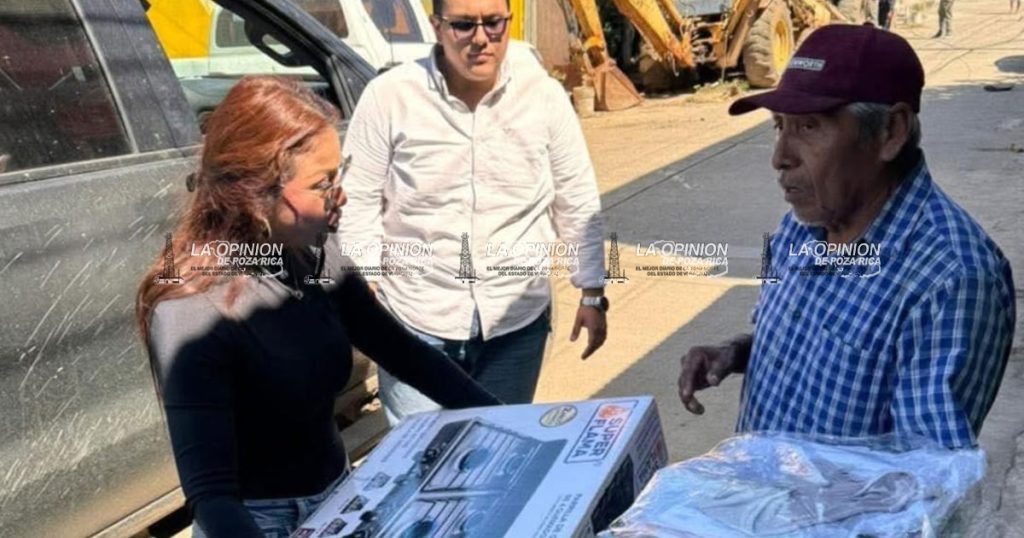 Entrega Voluntarios de Corazón ayuda a familias de Nueva Esperanza Entrega Voluntarios de Corazón ayuda a familias de Nueva Esperanza