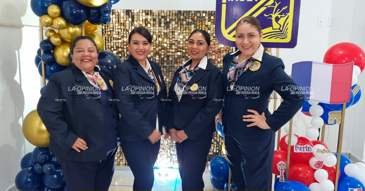 Estudiantes del Jean Piaget obtienen certificación DELF Estudiantes del Jean Piaget obtienen certificación DELF