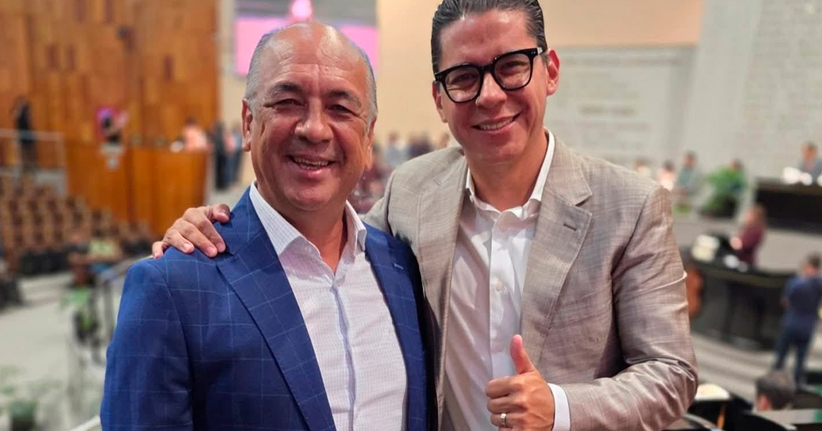 "Chino" Ávila se lanza contra MC "Chino" Ávila se lanza contra MC