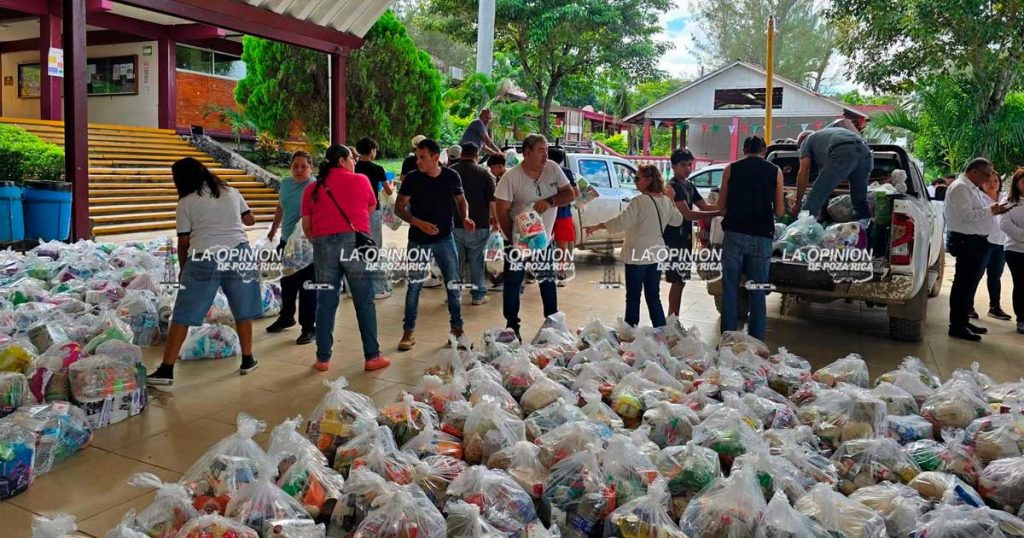 CBTis 78, centro de acopio de ayuda humanitaria para damnificados CBTis 78, centro de acopio de ayuda humanitaria para damnificados