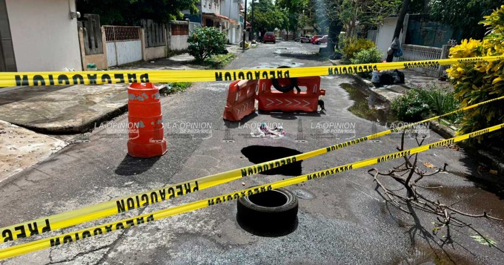 Volcaduras, accidentes y encharcamiento en Veracruz puerto Volcaduras, accidentes y encharcamiento en Veracruz puerto