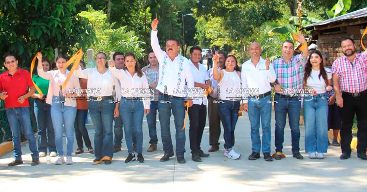 Estrenan calle con pavimento hidráulico en el ejido Jiliapa I