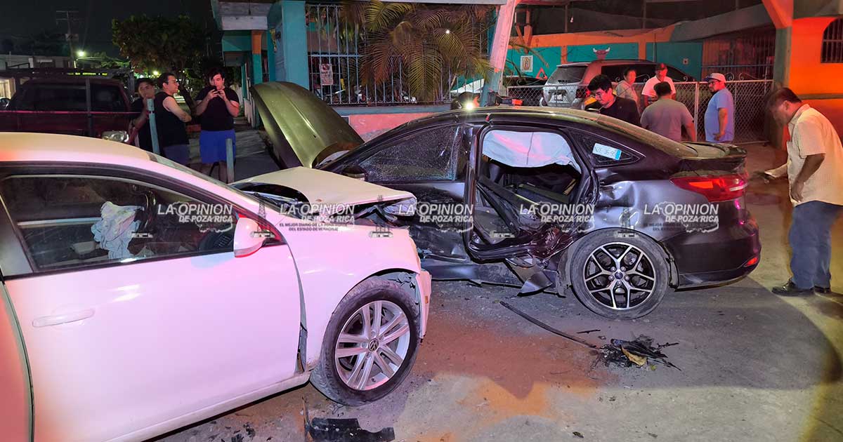 Encontronazo deja cuatro lesionados