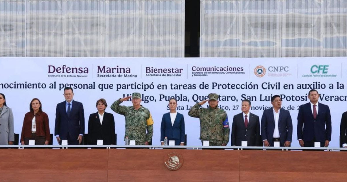 Rocío Nahle acompaña a la presidenta Claudia Sheinbaum en reconocimiento a las Fuerzas Armadas y civiles por apoyo ante lluvias