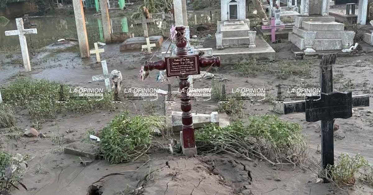 Saqueo en cementerio de Hidalgo Amajac Saqueo en cementerio de Hidalgo Amajac