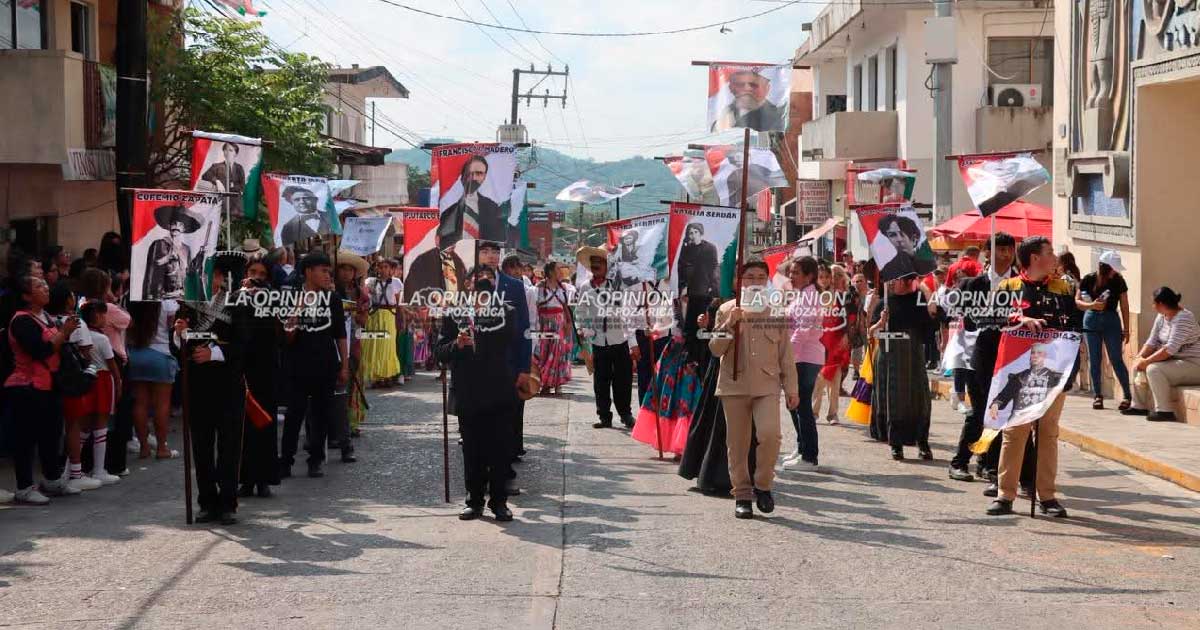 Conmemora inicio de una Revolución Social