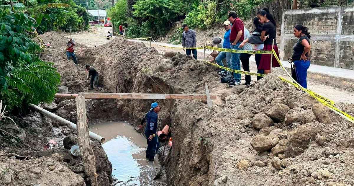 Gonzalo Flores transforma movilidad a Santa Águeda Gonzalo Flores transforma movilidad a Santa Águeda