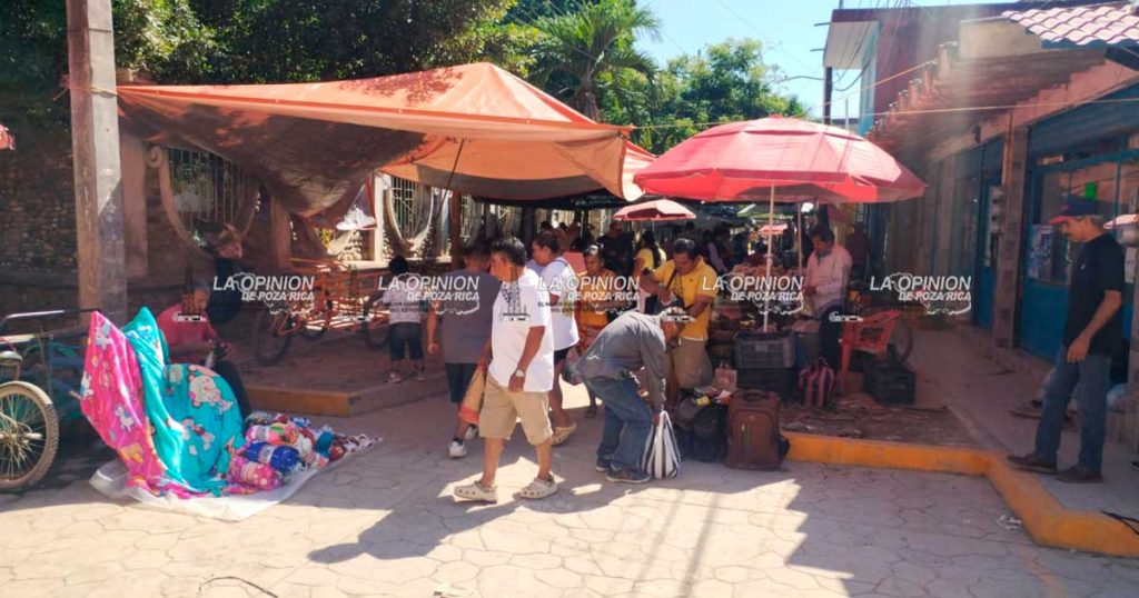 Regreso parcial del tianguis dominical Regreso parcial del tianguis dominical