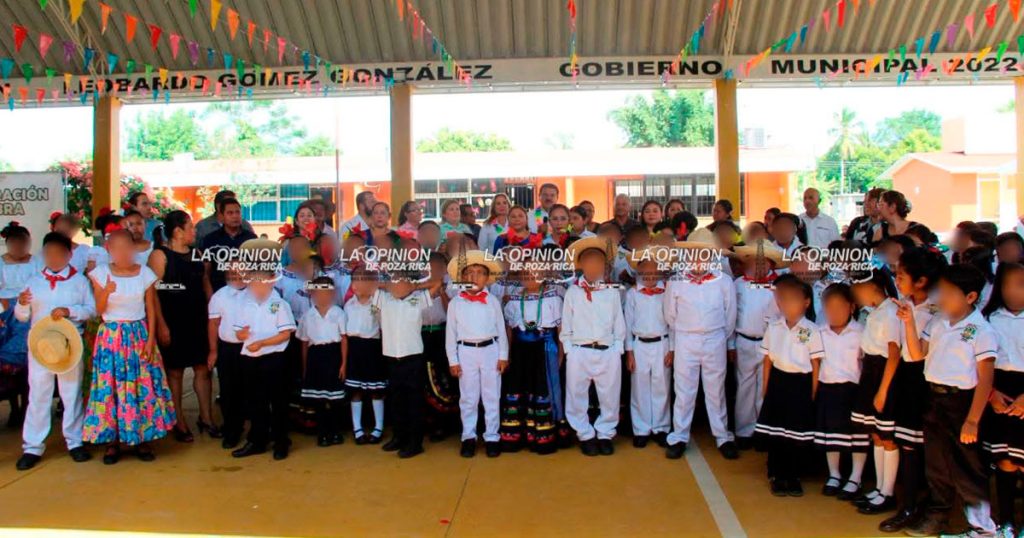 Inauguran domo escolar en primaria Leona Vicario Inauguran domo escolar en primaria Leona Vicario