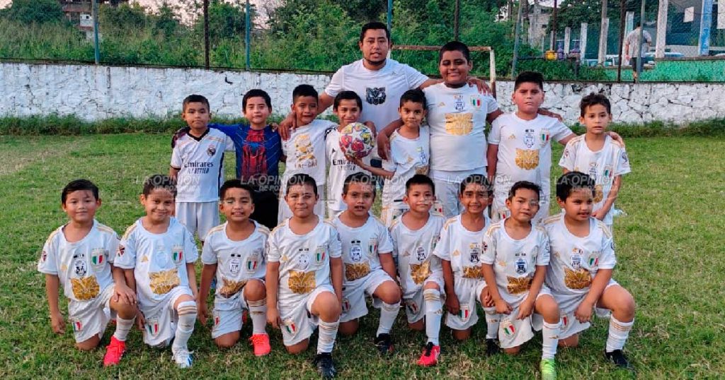 Tuzos PR se adjudica el campeonato de la liga infantil Tuzos PR se adjudica el campeonato de la liga infantil