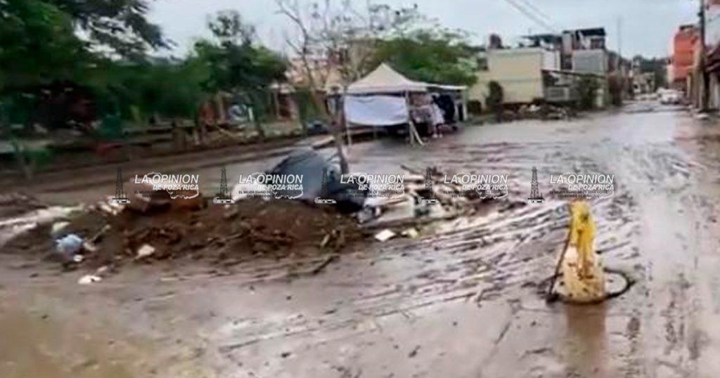 En Las Gaviotas siguen pidiendo desazolve y limpieza de calles