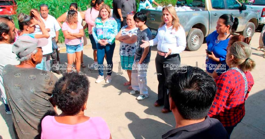 El DIF entrega apoyos a familias de Plan de Ayala El DIF entrega apoyos a familias de Plan de Ayala