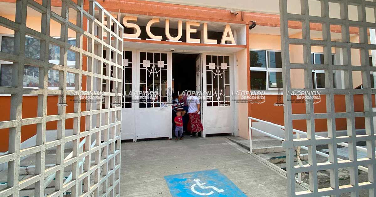 Cortan energía eléctrica en la María Enriqueta y suspenden las clases Cortan energía eléctrica en la María Enriqueta y suspenden las clases