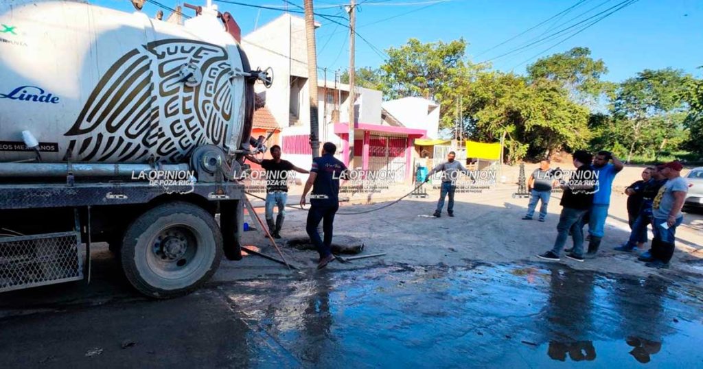 Llegan 10 camiones Vactor para desazolve de drenajes en las colonias