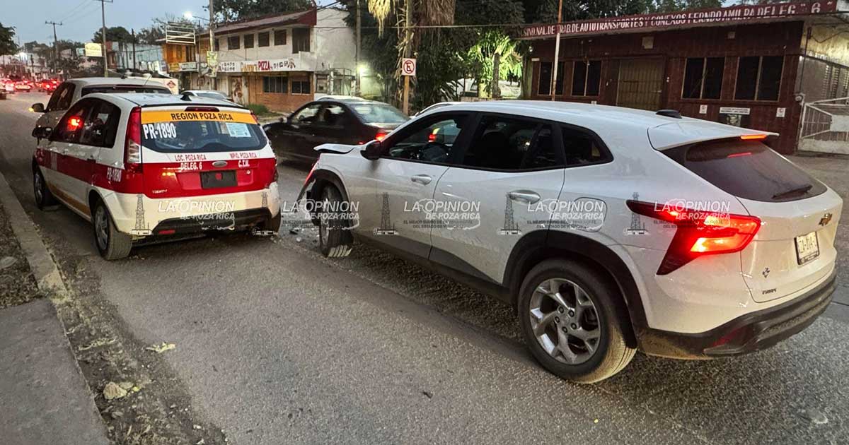 Carambola tras no guardar distancia Carambola tras no guardar distancia