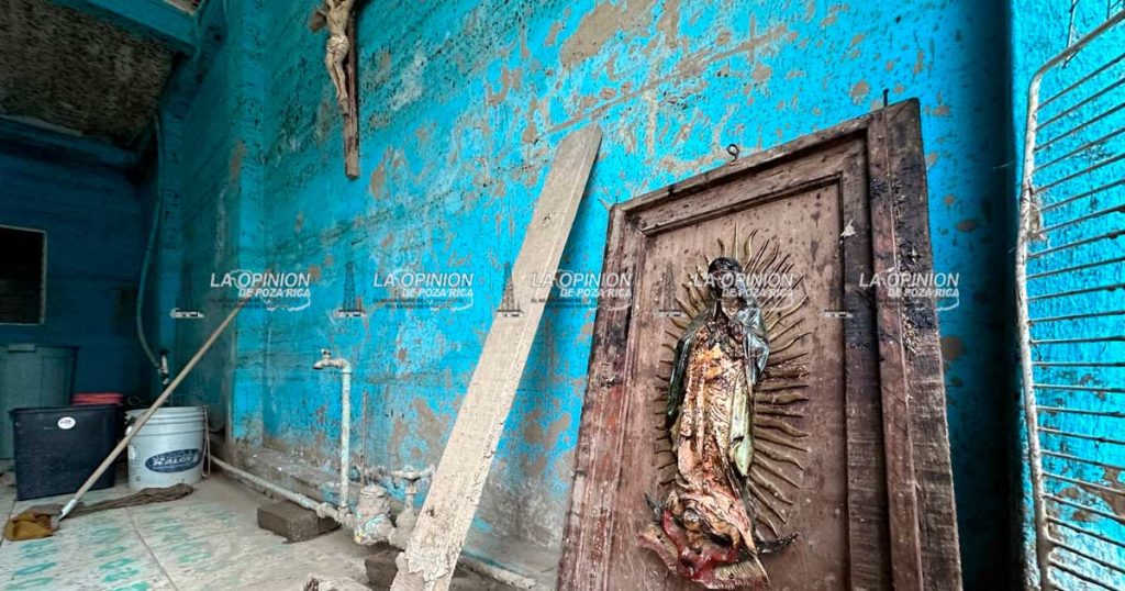 Colonias exigen a Pemex solución a problemas de hidrocarburo