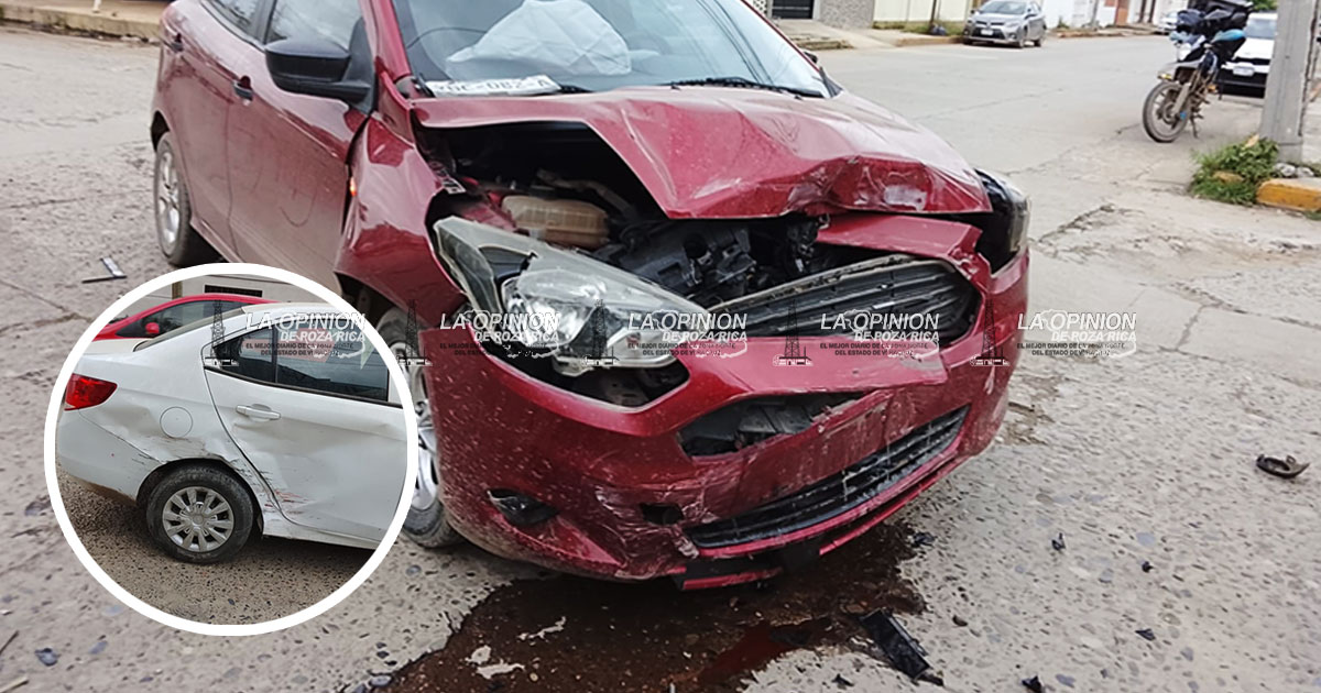 Se pasó el alto y chocó Se pasó el alto y chocó