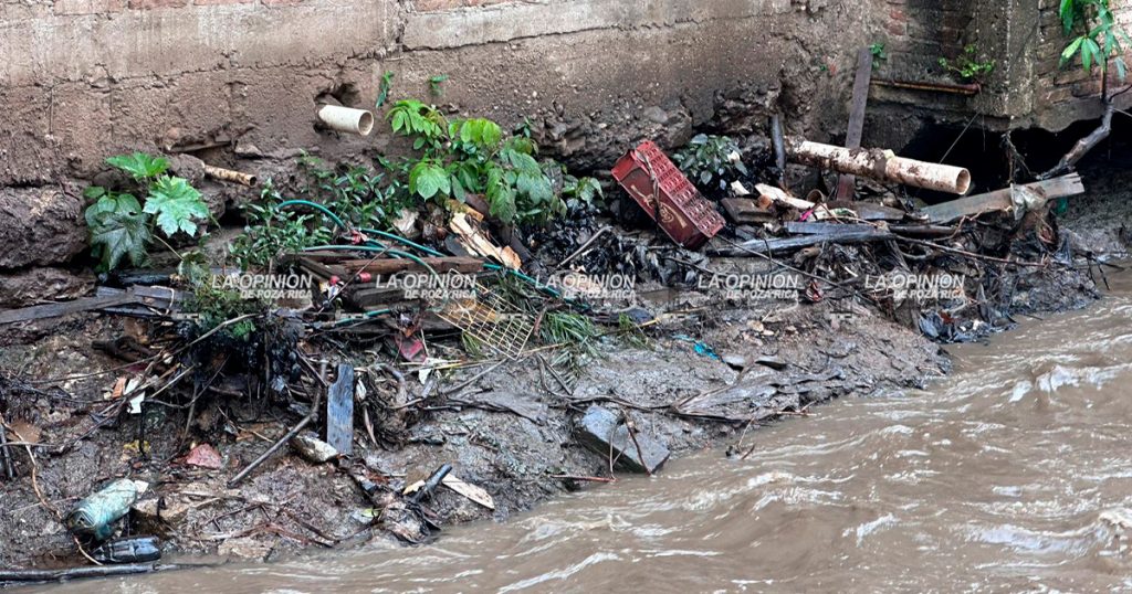 Presencia de hidrocarburo en el Río Cazones y arroyos Presencia de hidrocarburo en el Río Cazones y arroyos