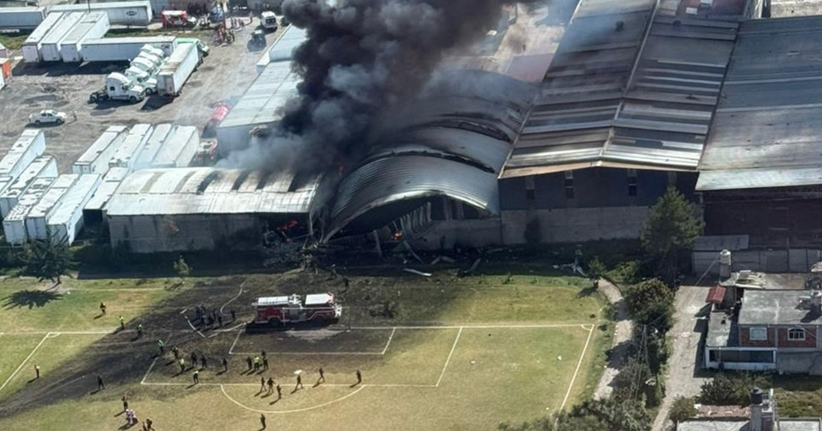 Familia pierde la vida en accidente aéreo; FGR investiga causas 10 muertos en accidente aéreo en Toluca; FGR investiga causas