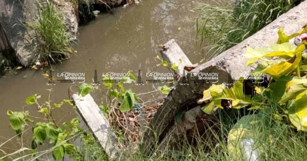 Olvida CONAGUA derrumbe de puente peatonal en la MAC Olvida CONAGUA derrumbe de puente peatonal en la MAC