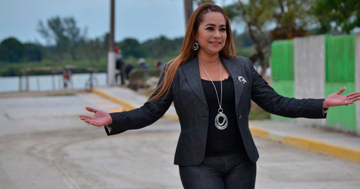 Citlali reta a alcaldesa a un "frente a frente" Citlali reta a alcaldesa a un "frente a frente"