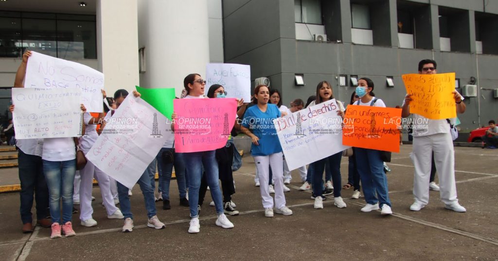 Trabajadores del IMSS Bienestar demandan violación a sus derechos Trabajadores del IMSS Bienestar demandan violación a sus derechos