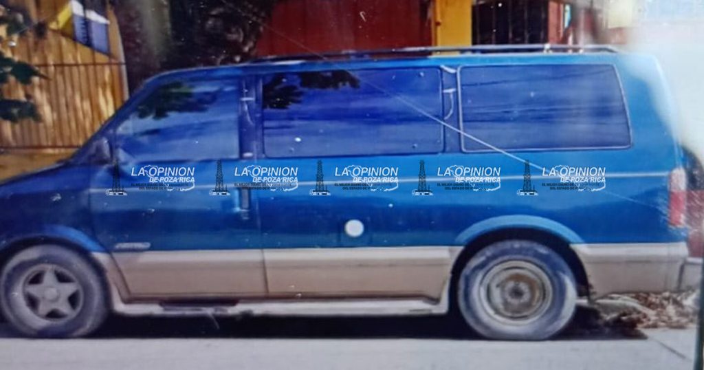 Familia deja su camioneta en estacionamiento del IMSS y desaparece Familia deja su camioneta en estacionamiento del IMSS y desaparece