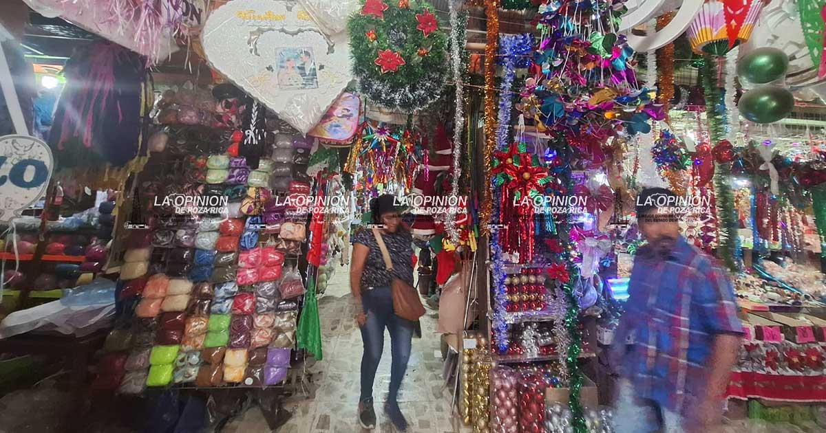 Tianguis dominical se reactiva por fin de año Tianguis dominical se reactiva por fin de año