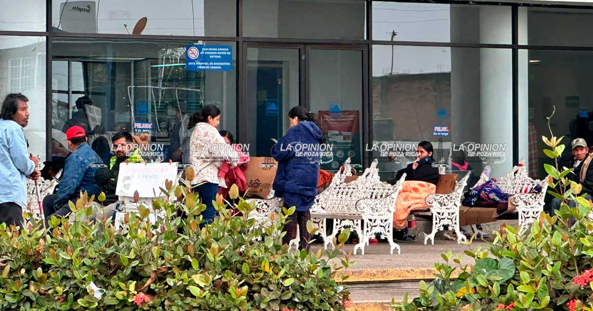 Al intemperie pasarán el fin de año familiares de internados del Hospital Regional