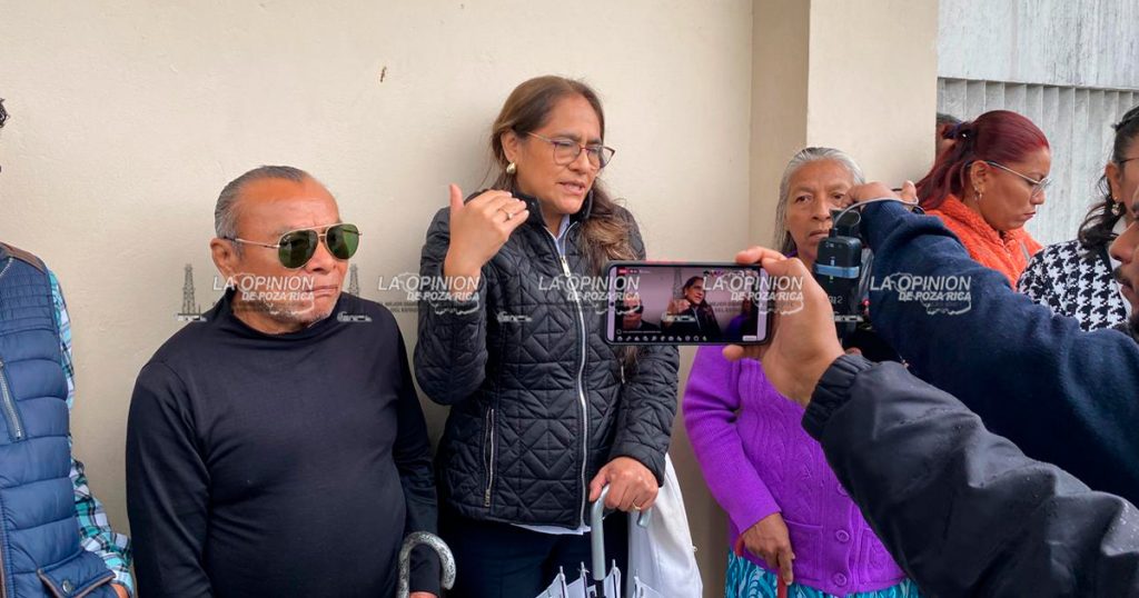 Más de 500 familias de Totolapa sufren por derrame de hidrocarburo Más de 500 familias de Totolapa sufren por derrame de hidrocarburo