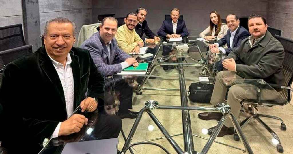 Marcelo Ruiz es ratificado como coordinador del PVEM a nivel nacional Marcelo Ruiz es ratificado como coordinador del PVEM a nivel nacional