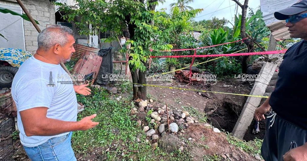 Socavón alerta a familias de Zacate Colorado Socavón alerta a familias de Zacatecas Colorado