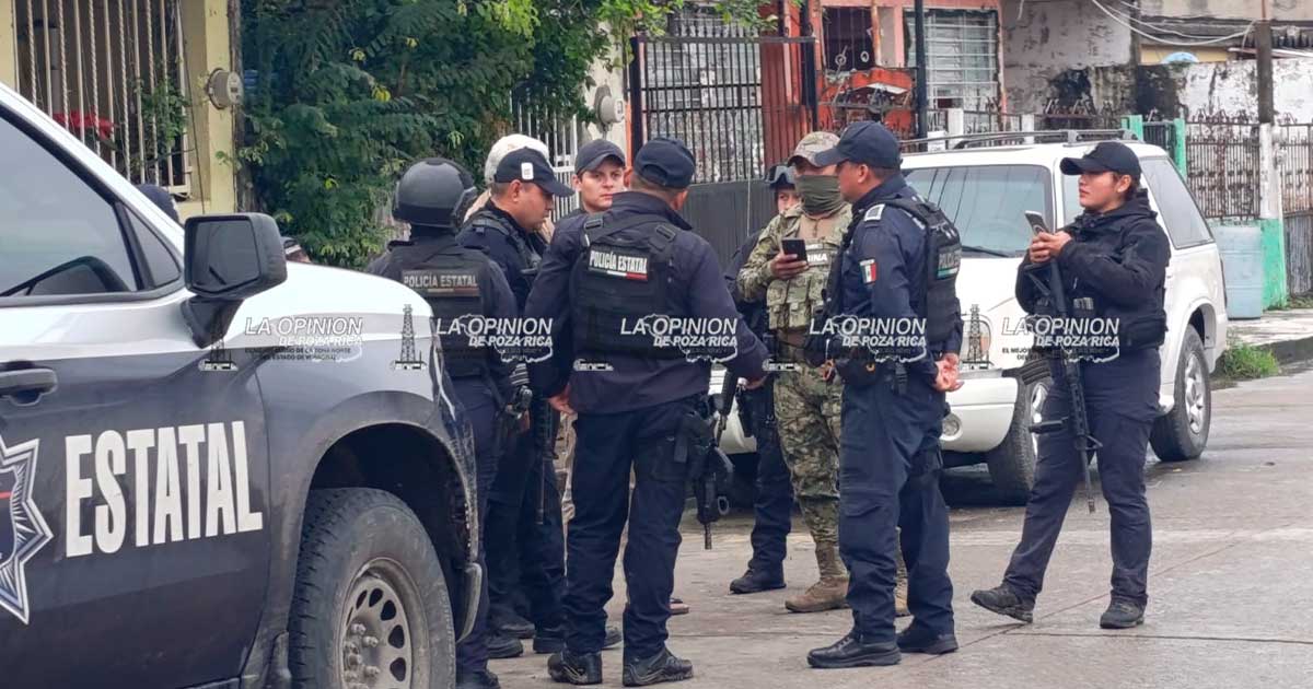 Reporte anónimo provoca movilización policiaca en Coatzintla; descartan casa de seguridad Reporte anónimo provoca movilización policiaca en Coatzintla; descartan casa de seguridad