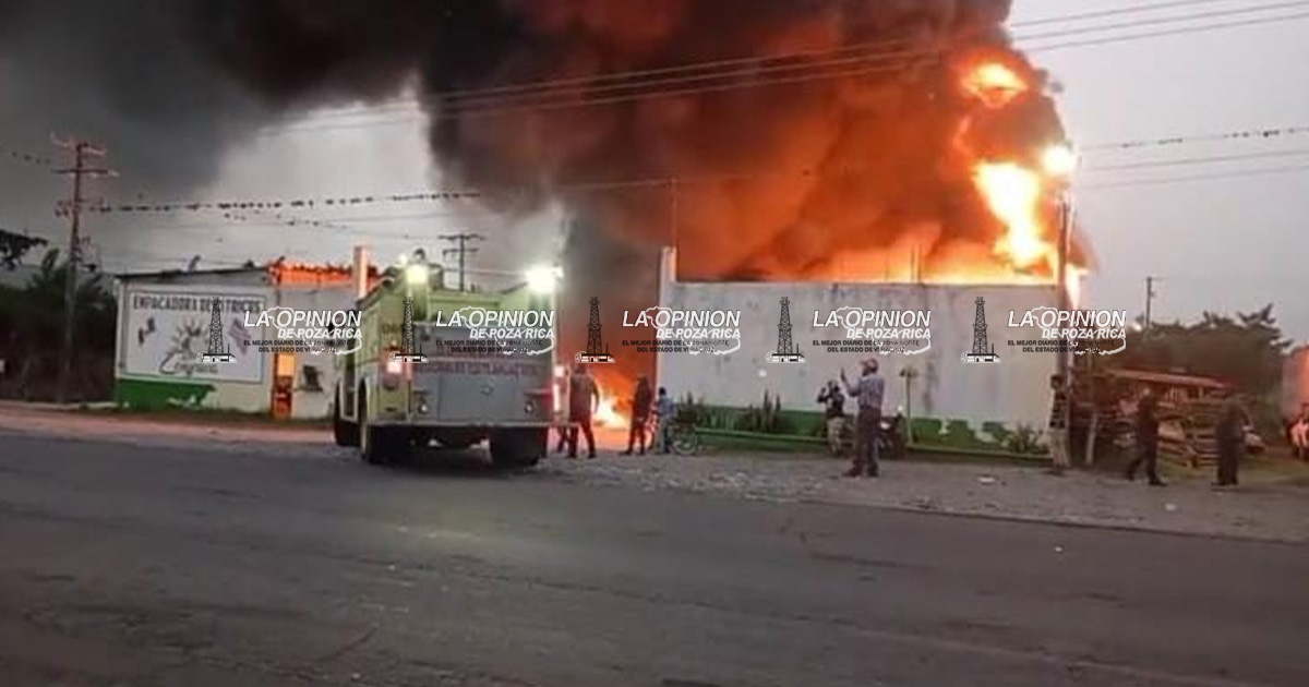 En atentado, incendian empresa de síndico electo de Cuitláhuac En atentado, incendian empresa de síndico electo de Cuitláhuac
