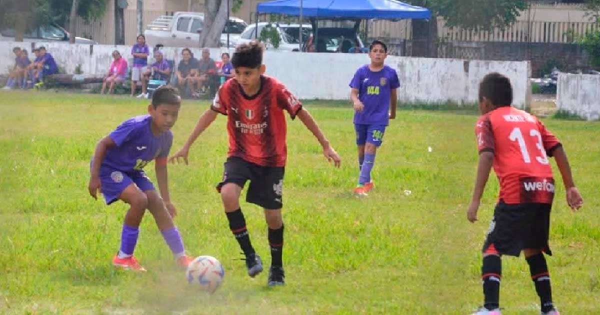 REINICIA MINI BARRIOS