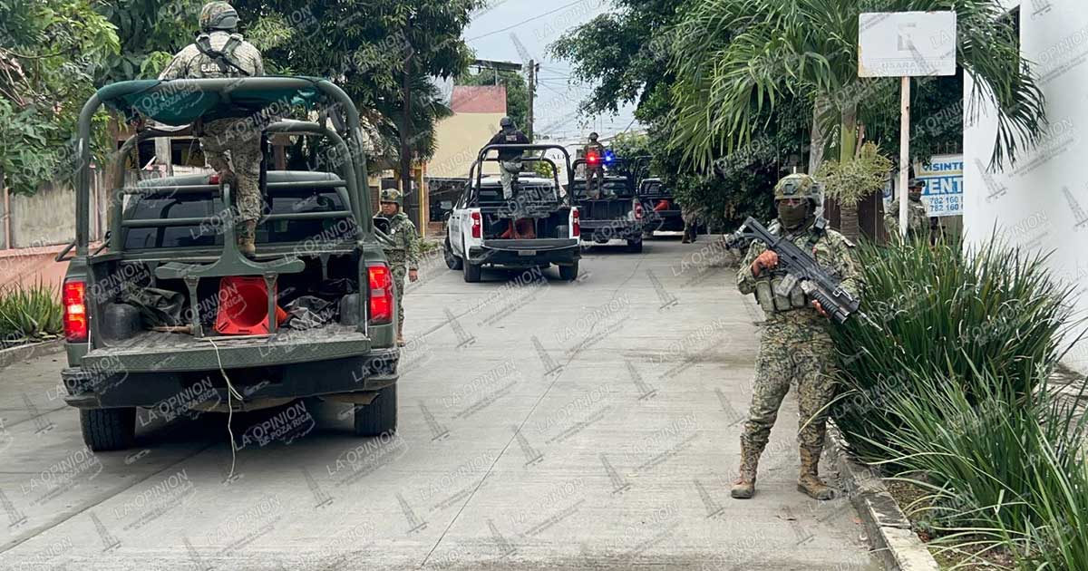 Autoridades retiran cámaras de videovigilancia en colonias de Poza Rica Autoridades retiran cámaras de videovigilancia en colonias de Poza Rica
