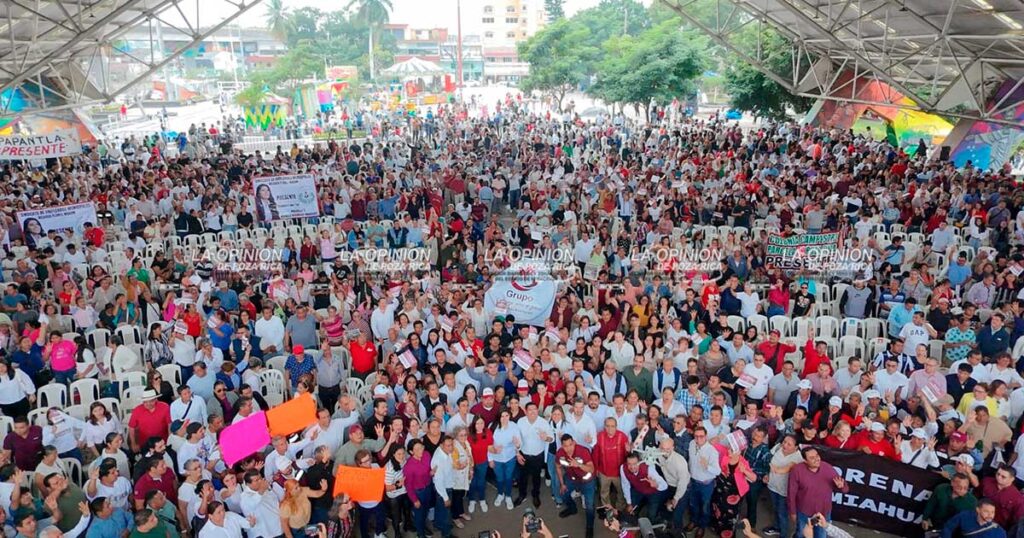 Miles de afiliados a Morena refuerzan la transformación en Veracruz Miles de afiliados a Morena refuerzan la transformación en Veracruz