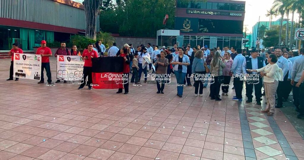 Sindicatos realizan la Jornada Nacional de Lucha; entre ellos, Monte de Piedad Sindicatos realizan la Jornada Nacional de Lucha; entre ellos, Monte de Piedad