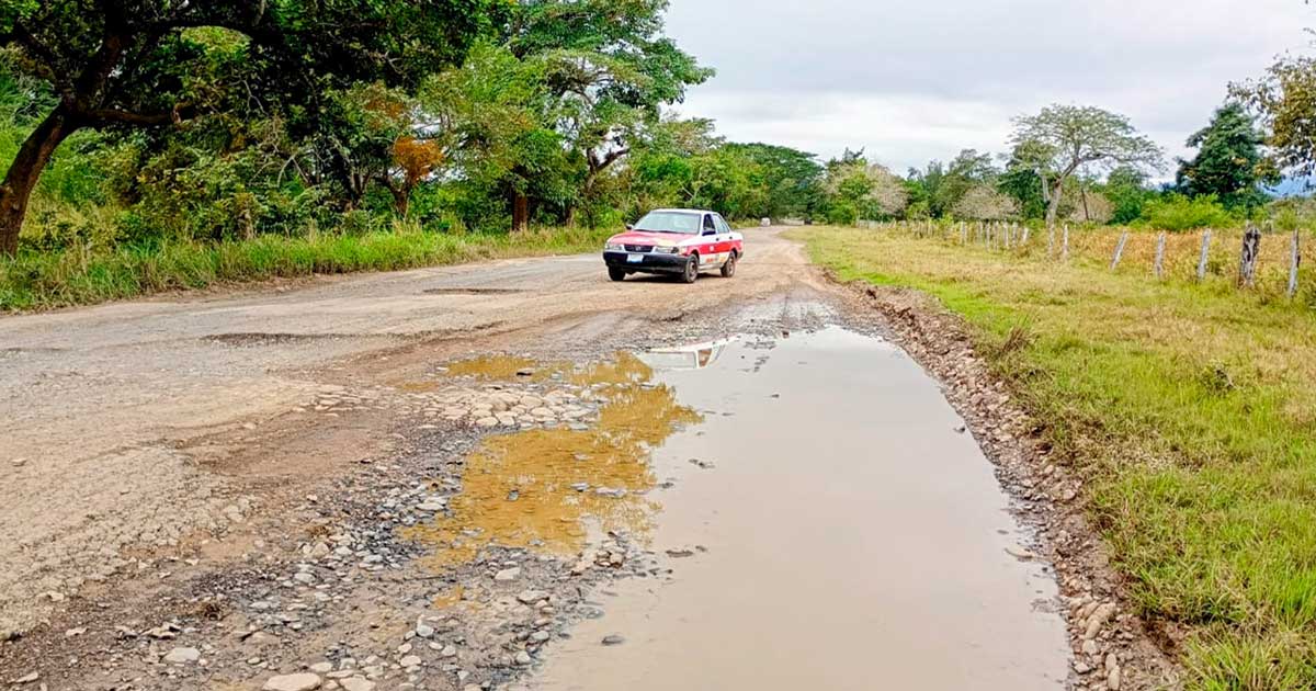 Gestionan mejoras a vías de comunicación Gestionan mejoras a vías de comunicación