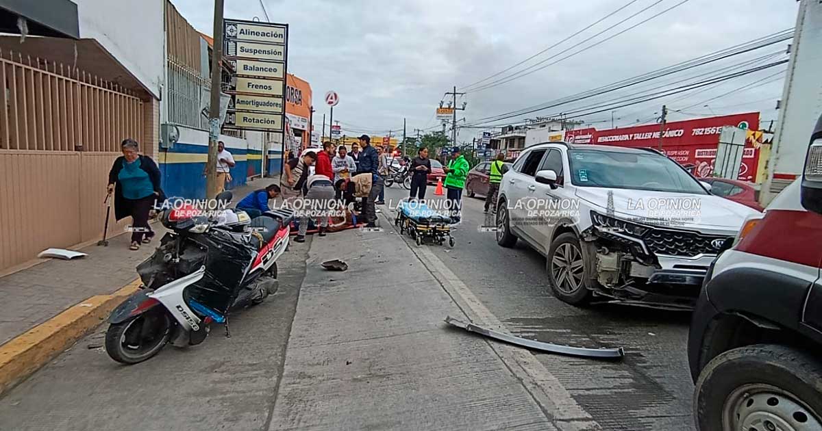 Pareja motorizada terminó hospitalizada Pareja motorizada terminó hospitalizada