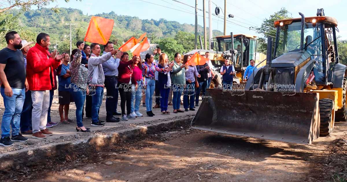 Arranca pavimentación de ruta a comunidades Arranca pavimentación de ruta a comunidades