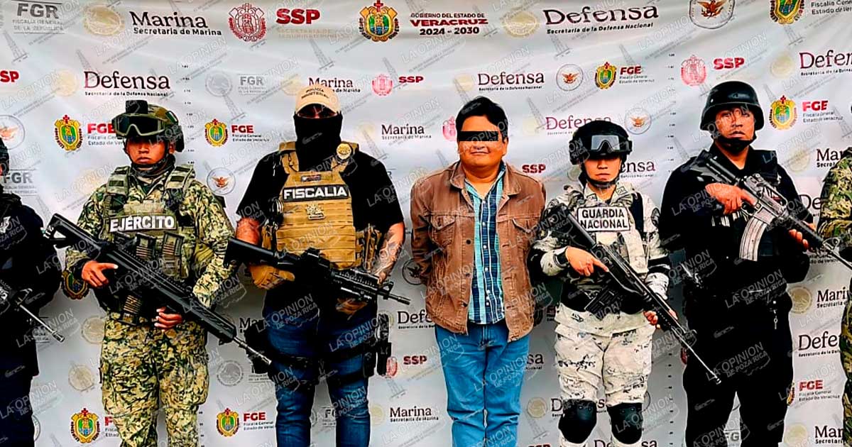 Detienen a ex docente del CONALEP Detienen a ex docente del CONALEP