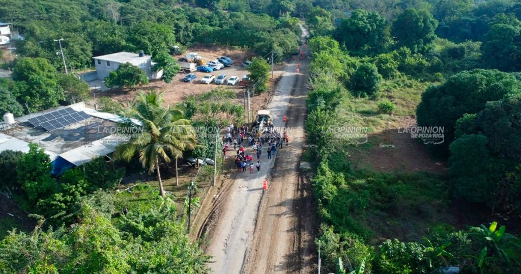 Arranca pavimentación de ruta a comunidades Arranca pavimentación de ruta a comunidades