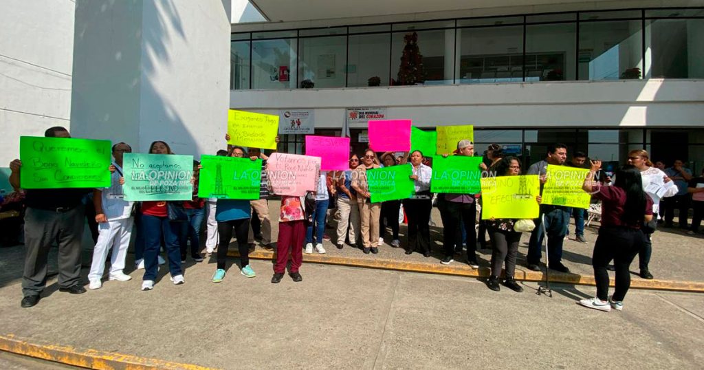Bloquean el acceso al puente Cazones 1 en Poza Rica Bloquean el acceso al puente Cazones 1 en Poza Rica
